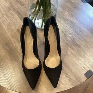 Aldo Black Pointed Toe Heels